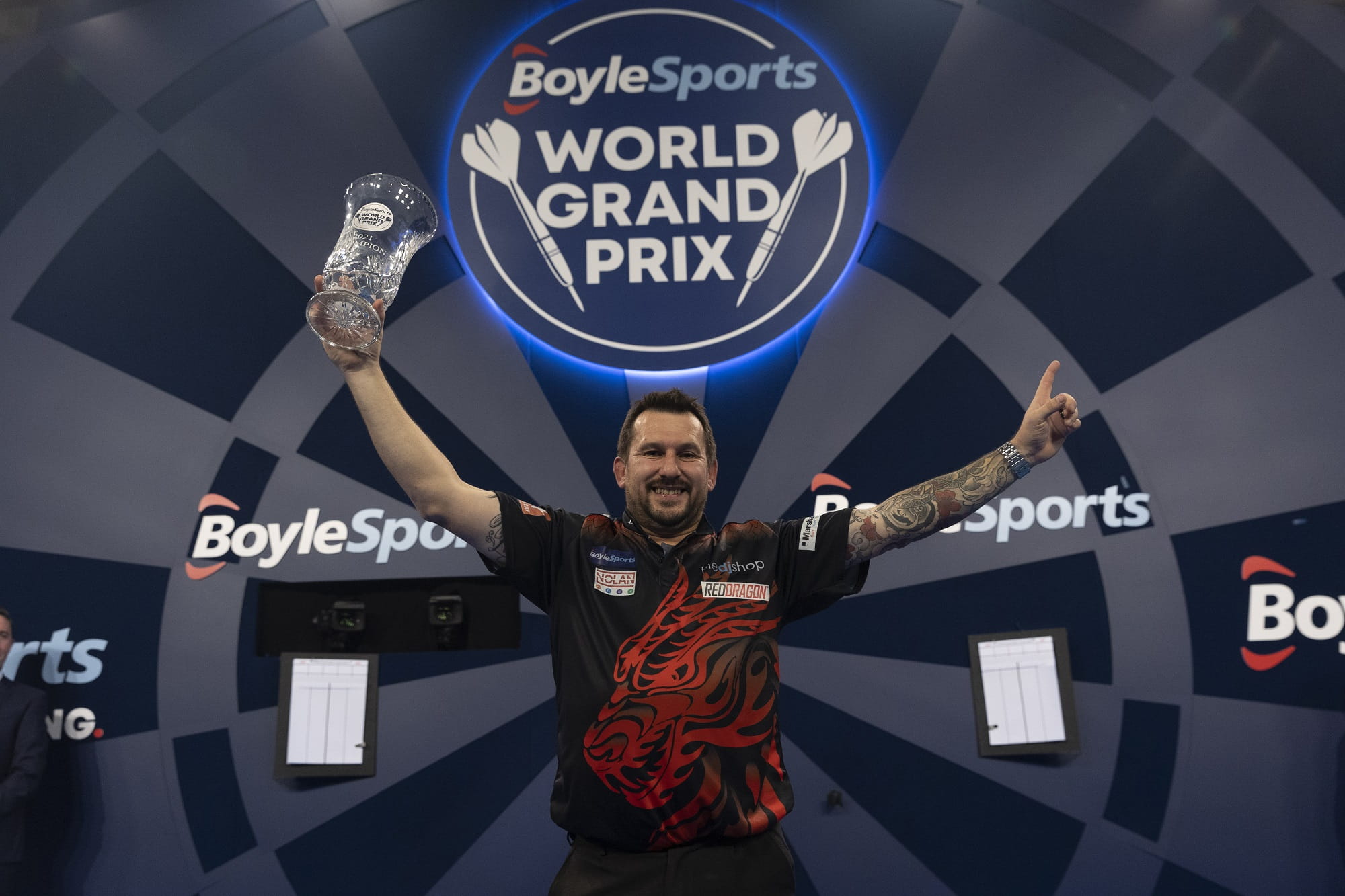 World Grand Prix Darts Favorites Fest or a Bookies Skinner?