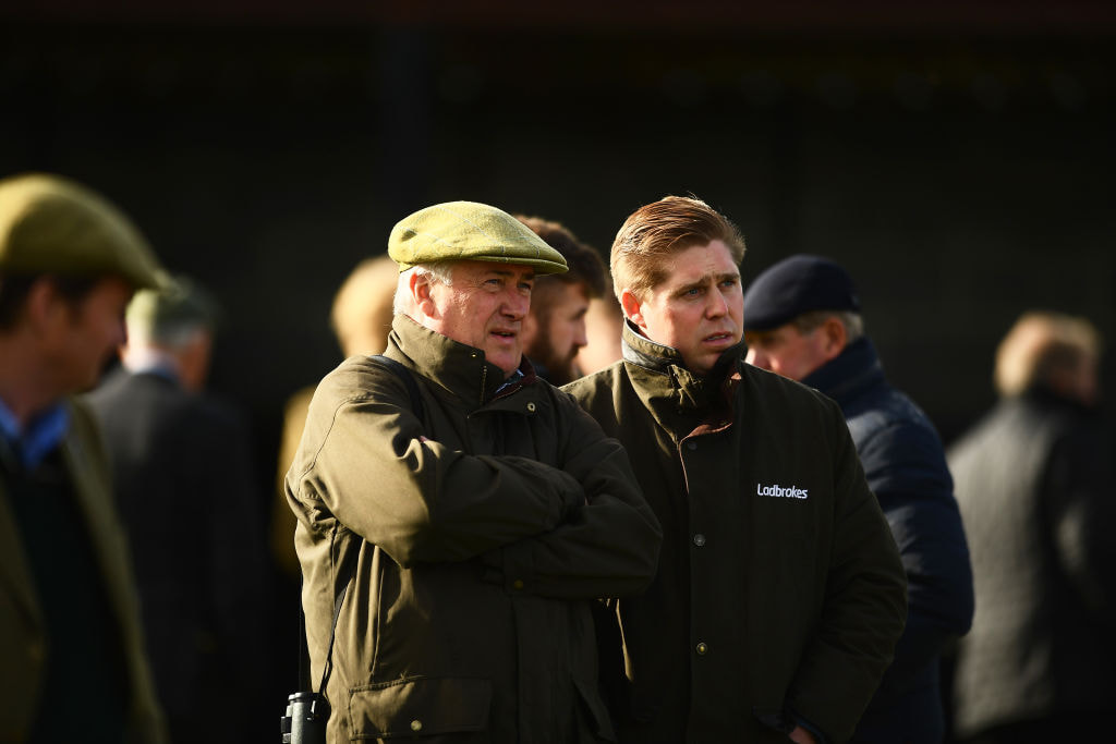 Trainers Paul Nicholls and Dan Skelton in converstaion.