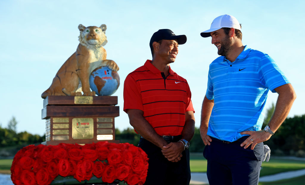 Scottie Scheffler and tournament host Tiger Woods at 2023s Hero World Challenge at Albany Golf Course. 